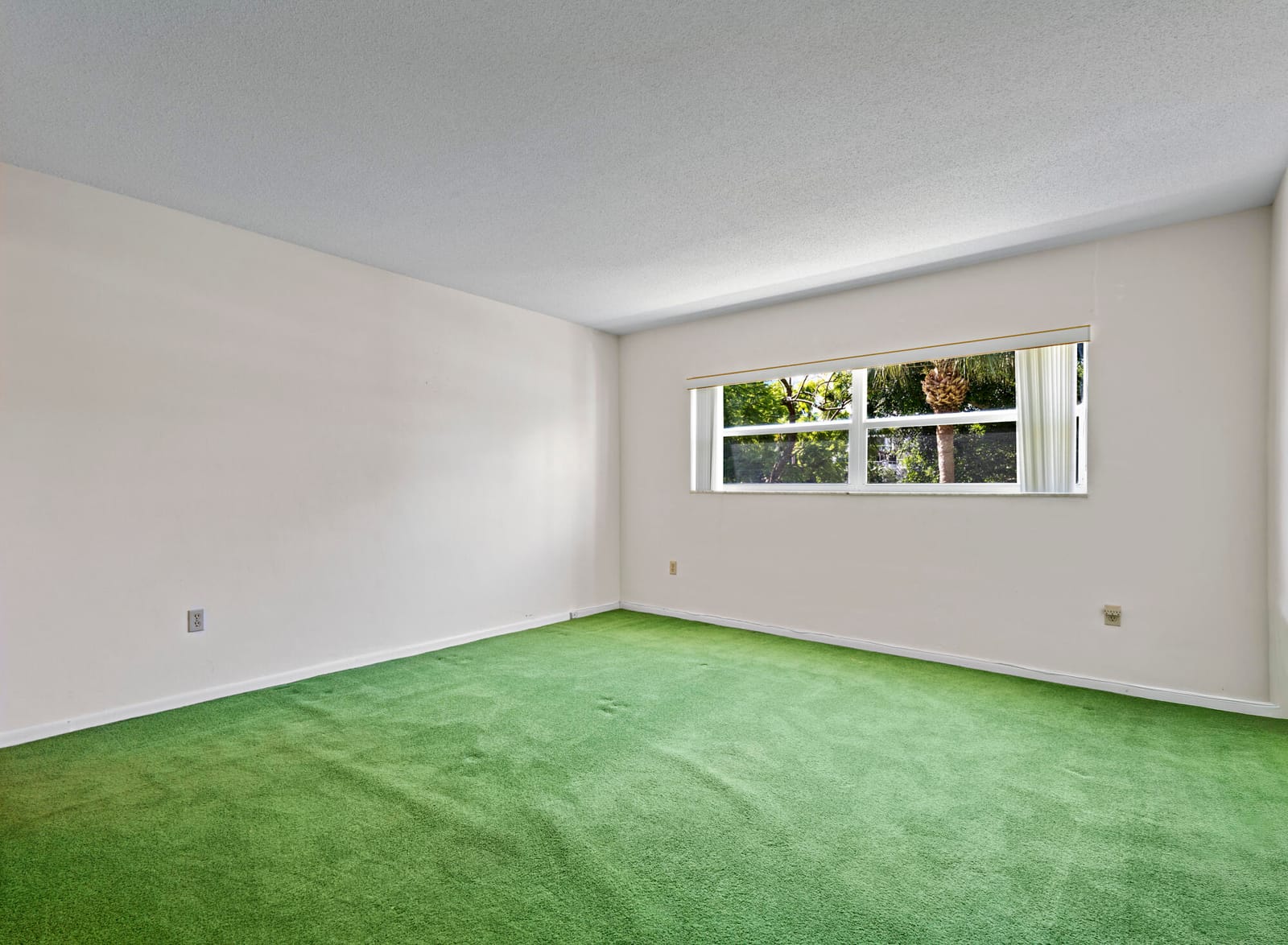 200 E Royal Palm Road 2110 — photo 12