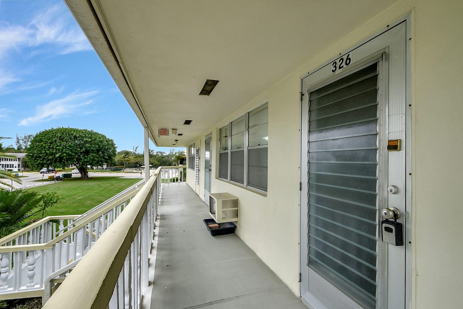 326 Camden N, West Palm Beach, FL 33417 photo 21