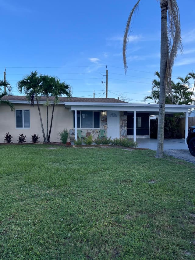 2923 Vassallo Avenue, Lake Worth, FL 33461