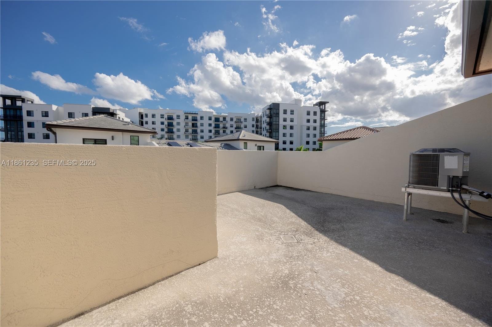 4542 NW 83rd Passage, Doral, FL 33166 photo 7