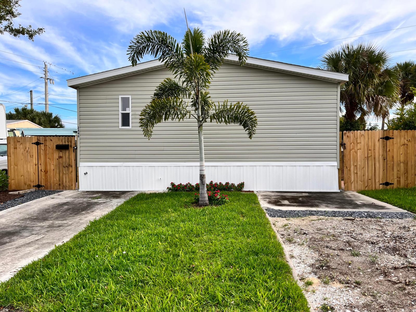 3 bedroom home for sale at 2848 Banyan Lane, West Palm Beach, FL 33403 — $295,000