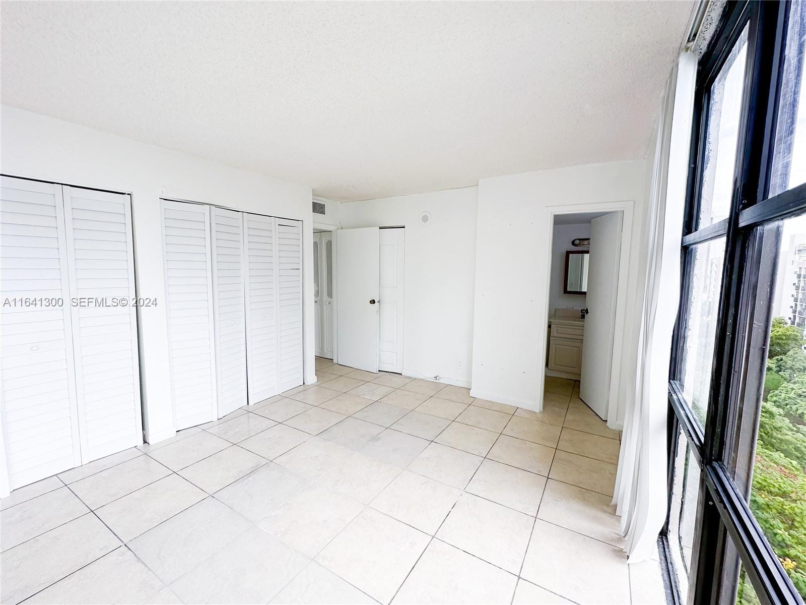 17021 N Bay Road 915, Sunny Isles Beach, FL 33160 photo 13