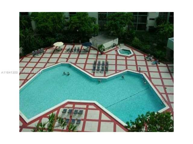 17021 N Bay Road 915, Sunny Isles Beach, FL 33160 photo 19