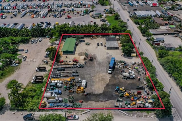 15721 NW 122 Avenue, Miami, FL 33018