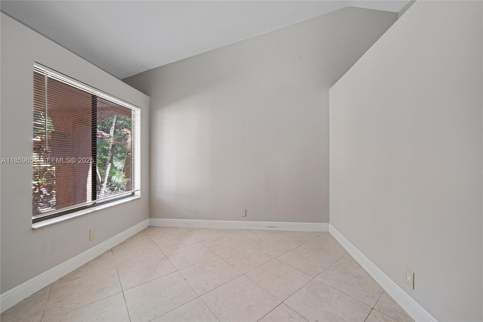 3887 NW 7th Place, Deerfield Beach, FL 33442 photo 16