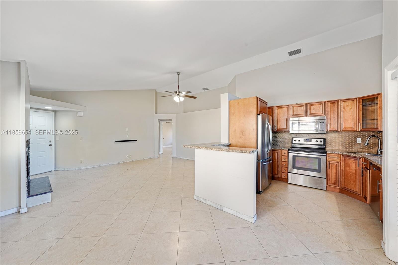 3887 NW 7th Place, Deerfield Beach, FL 33442 photo 7