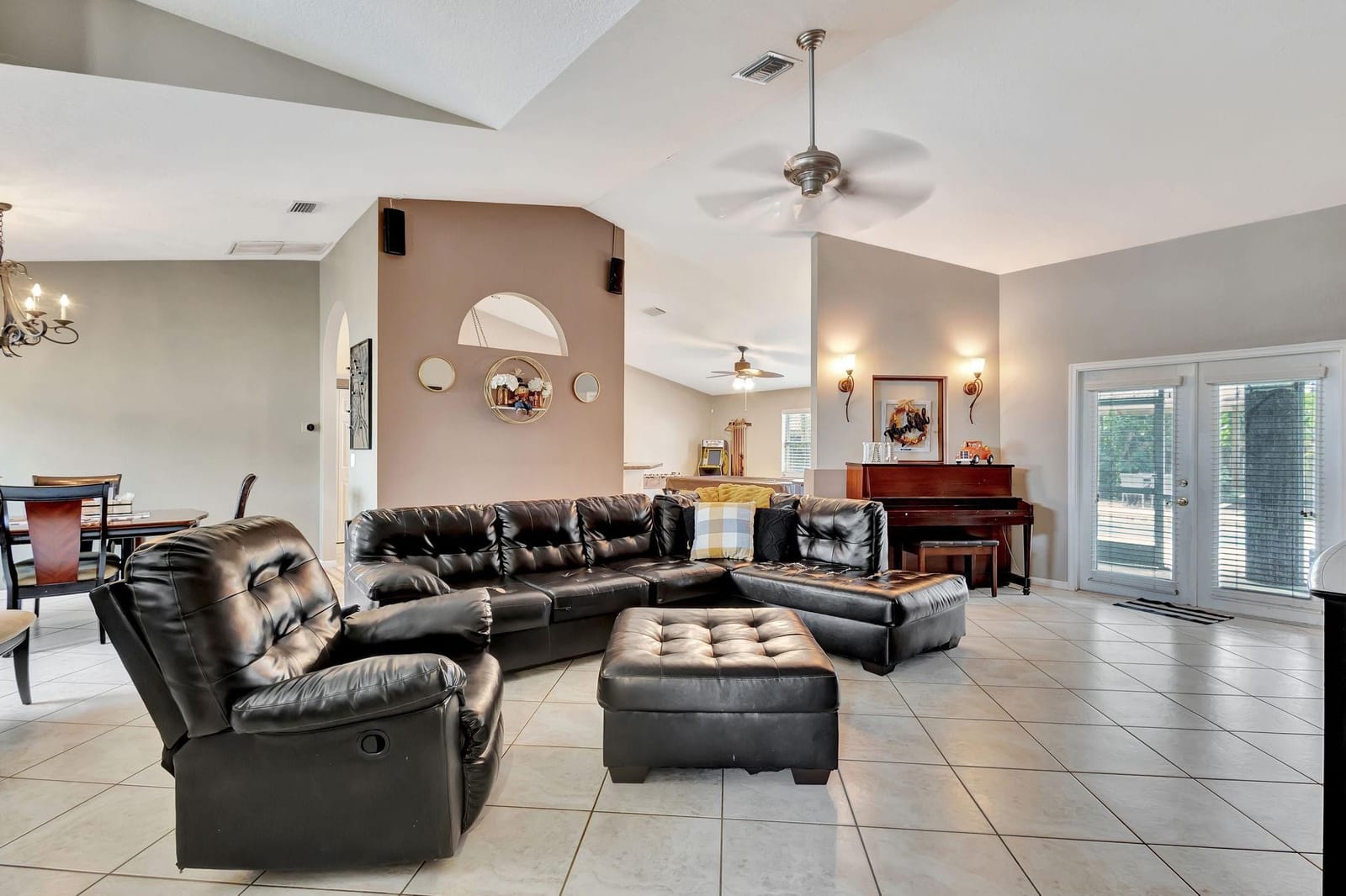 14100 Tecoma Drive — photo 11