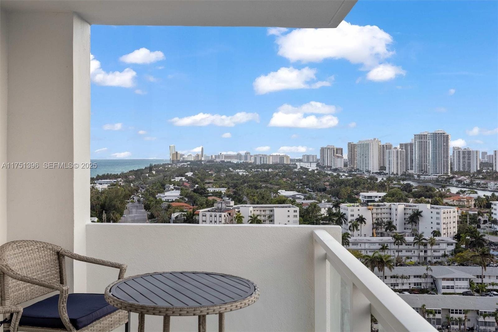 2030 S Ocean Drive 1607, Hallandale Beach, FL 33009 photo 2