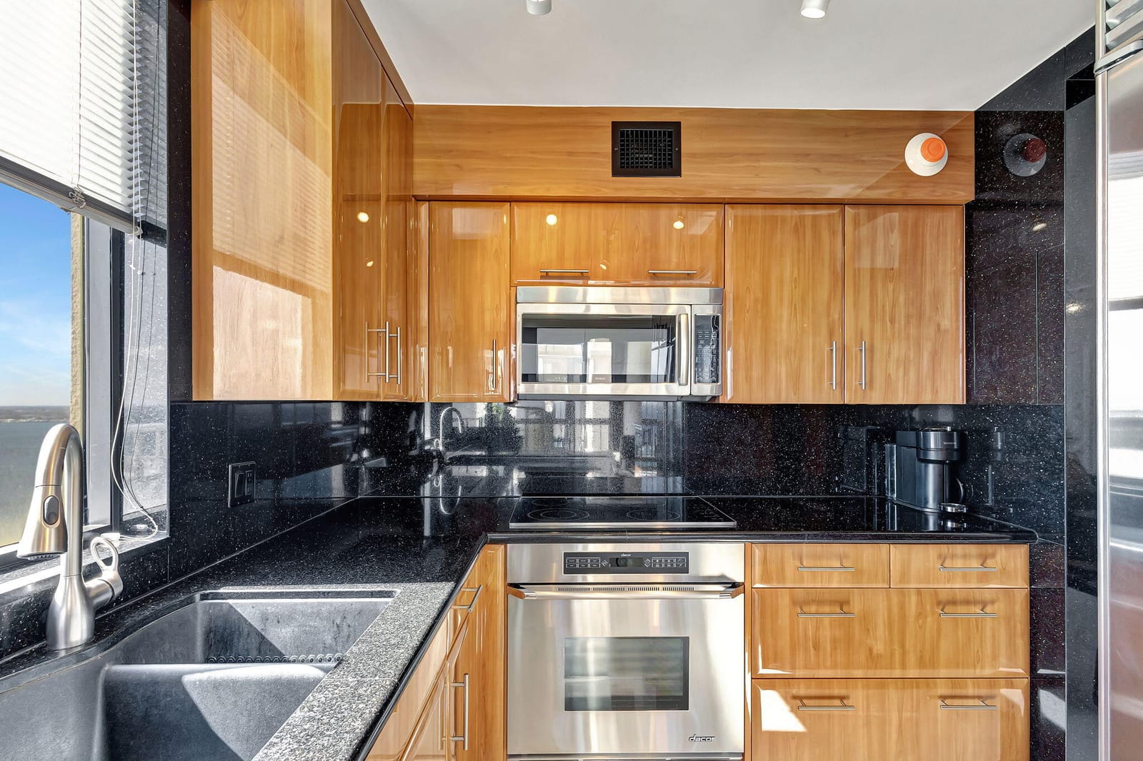 5380 N Ocean Drive 20 B, Singer Island, FL 33404 photo 19