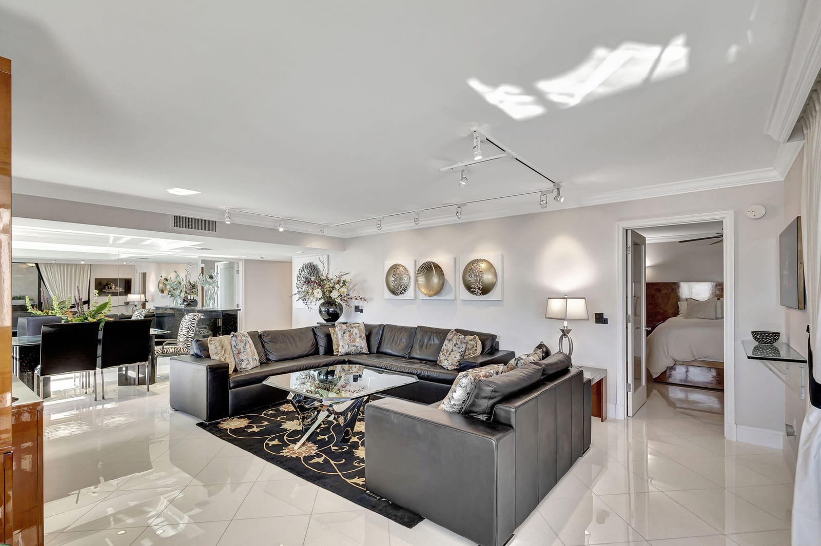 5380 N Ocean Drive 20 B — photo 3