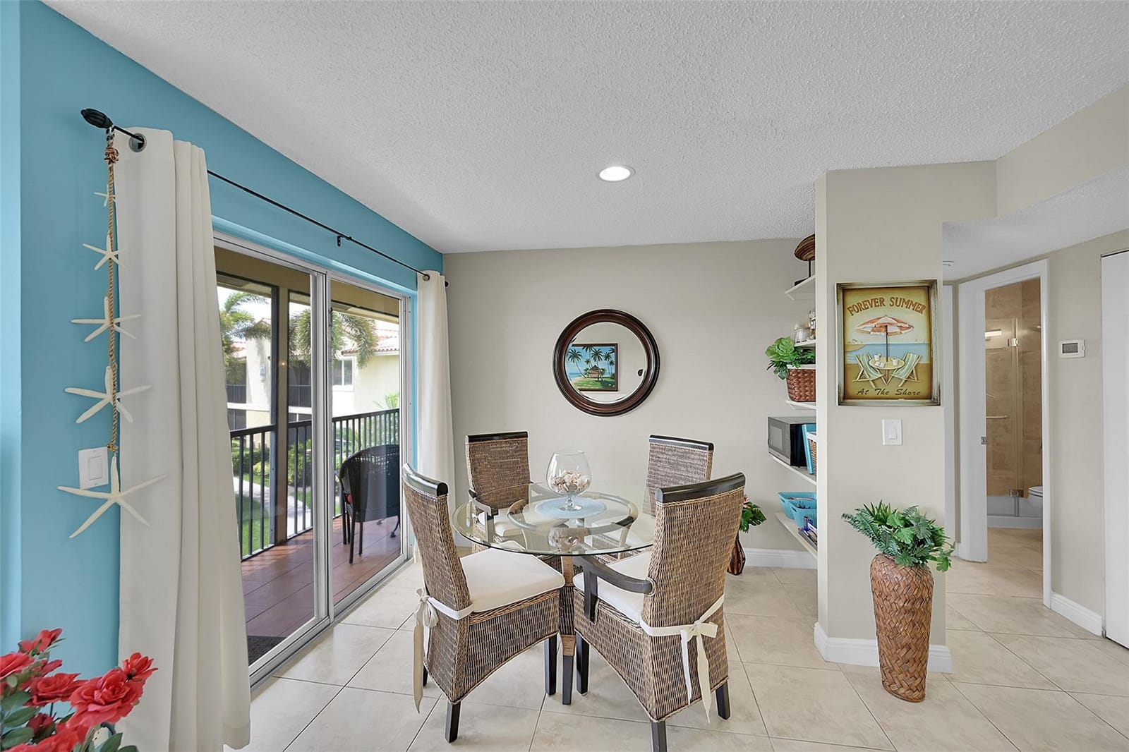 1249 SW 46th Avenue 1416 — photo 3
