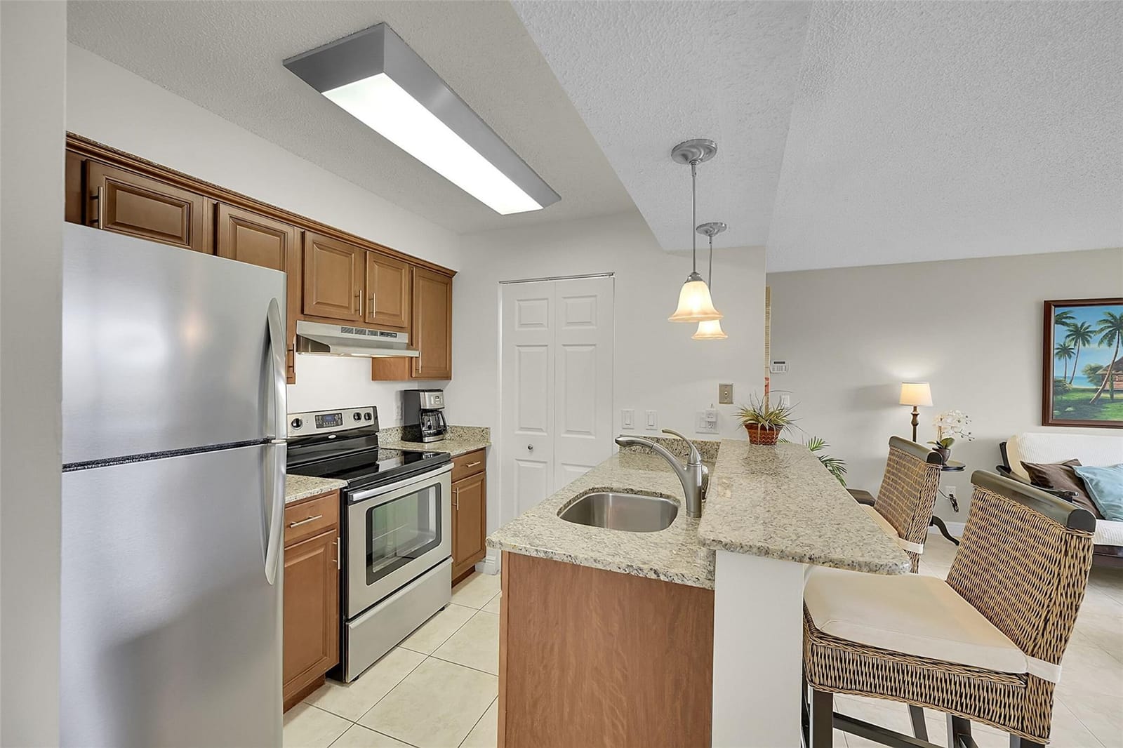 1249 SW 46th Avenue 1416 — photo 4