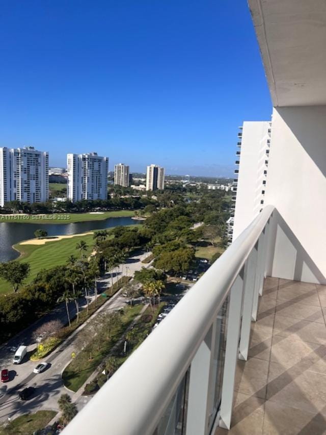 3675 N Country Club Drive 2205, Aventura, FL 33180 photo 3
