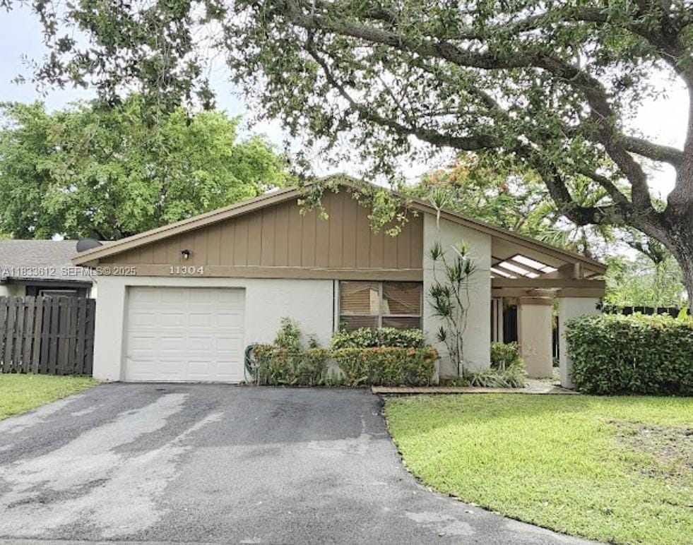 3 bedroom home for sale at 11304 135th, Miami, FL 33186 — $575,000