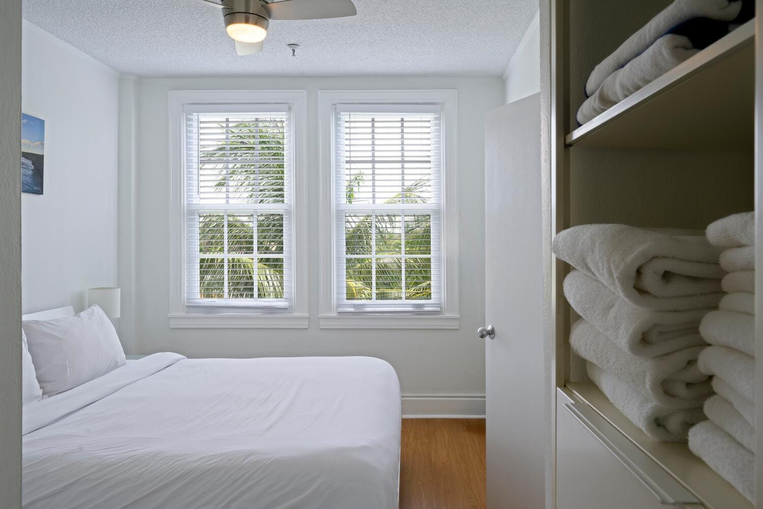 235 Sunrise Avenue 3220, Palm Beach, FL 33480 photo 8