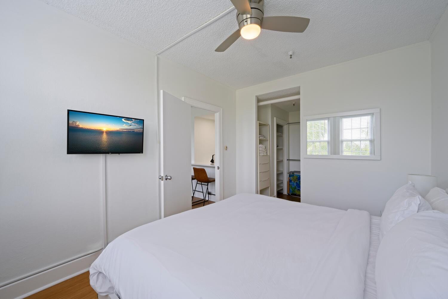 235 Sunrise Avenue 3220, Palm Beach, FL 33480 photo 9