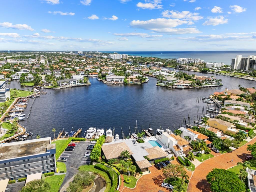 3501 Harbor Circle, Delray Beach, FL 33483