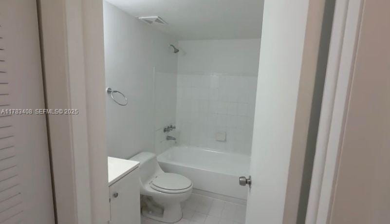271 NW 177th Street B-216 — photo 4