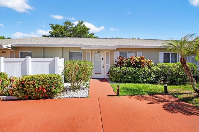8585 Dreamside Ln, sold in Whisper Walk/Greenleaf, Boca Raton, FL