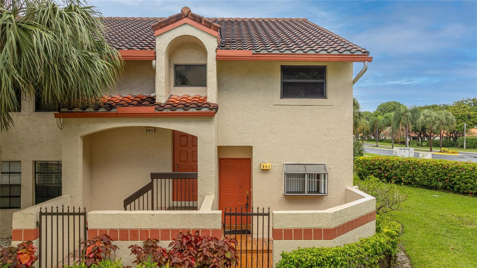 301 Congressional Way 301, Deerfield Beach, FL 33442