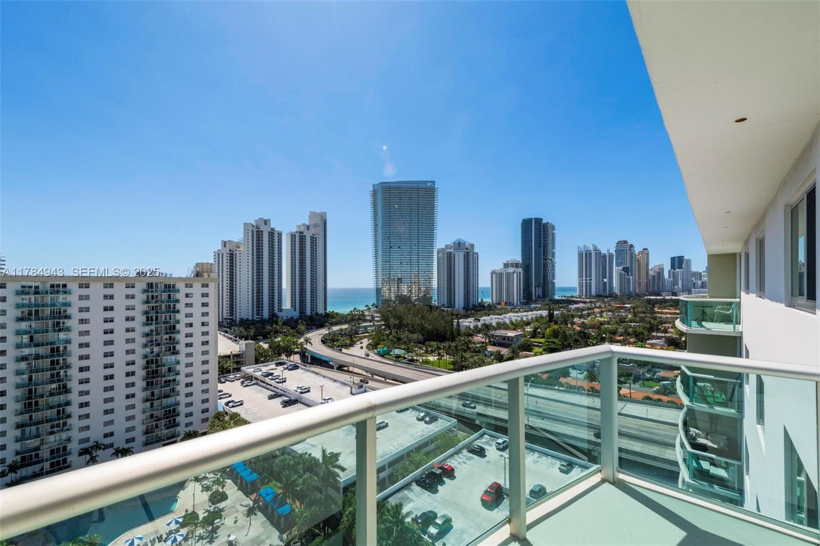 19380 Collins Avenue PH-6 — photo 2