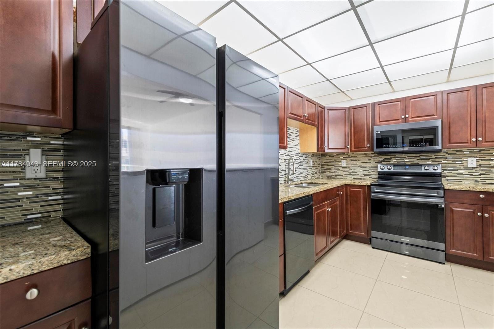 19380 Collins Avenue PH-6 — photo 7
