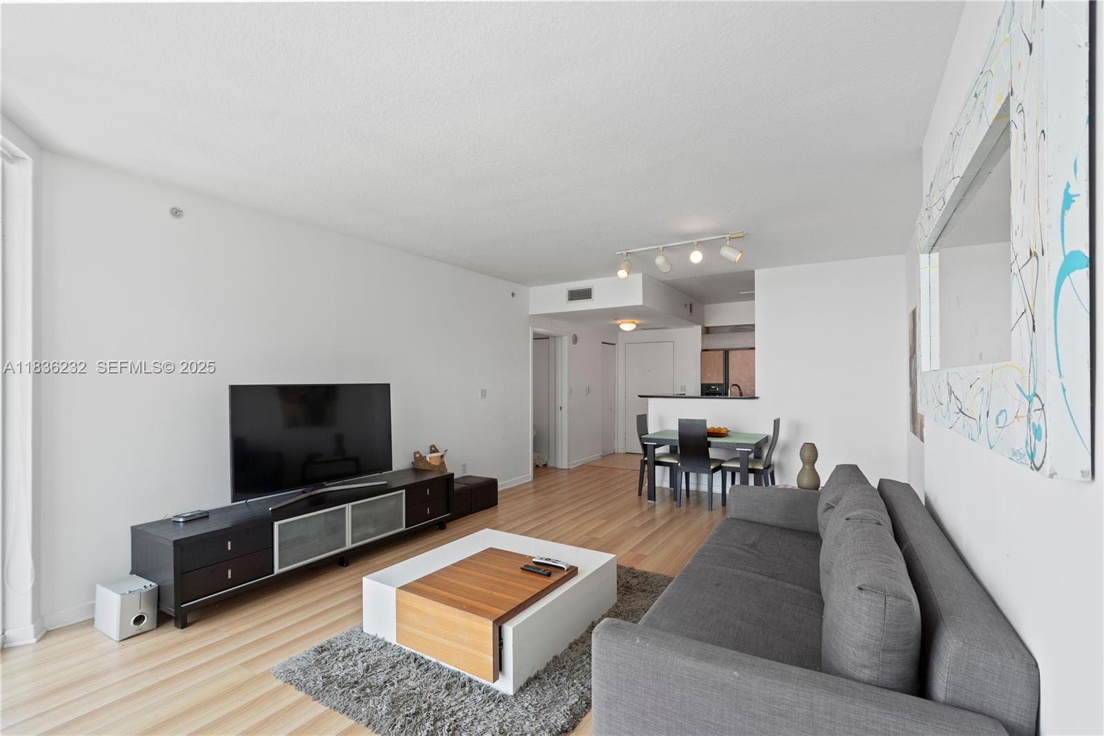 335 S Biscayne Boulevard 3410, Miami, FL 33131 photo 21
