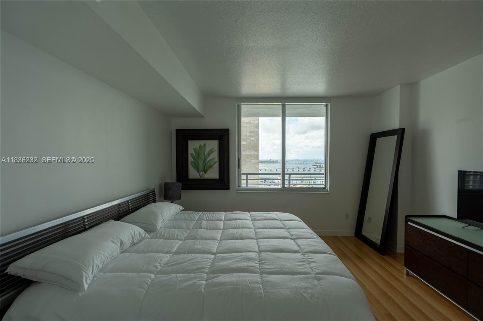 335 S Biscayne Boulevard 3410, Miami, FL 33131 photo 28