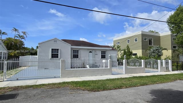 3640 SW 13th Street, Miami, FL 33145