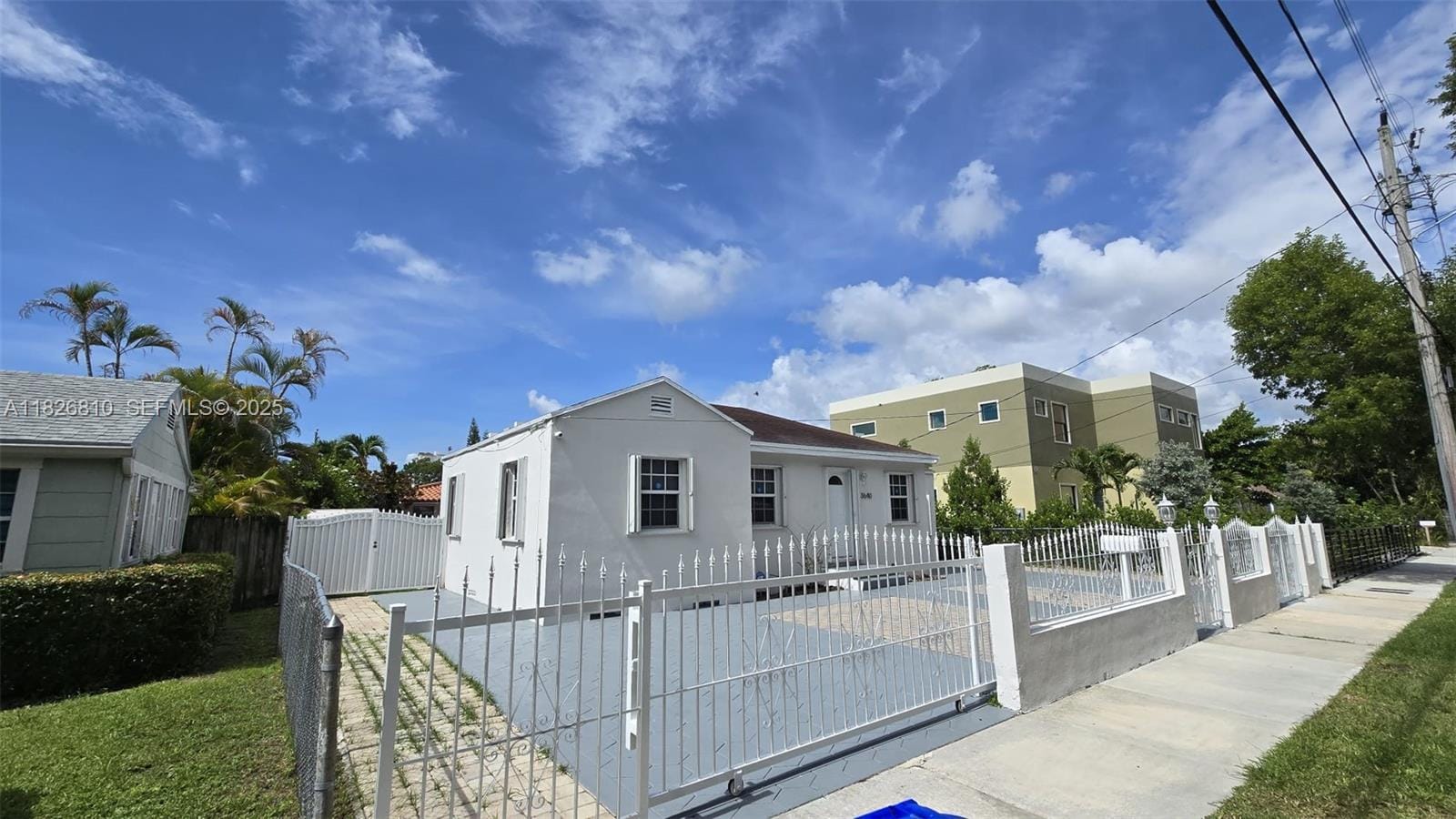 3640 SW 13th Street, Miami, FL 33145 photo 6