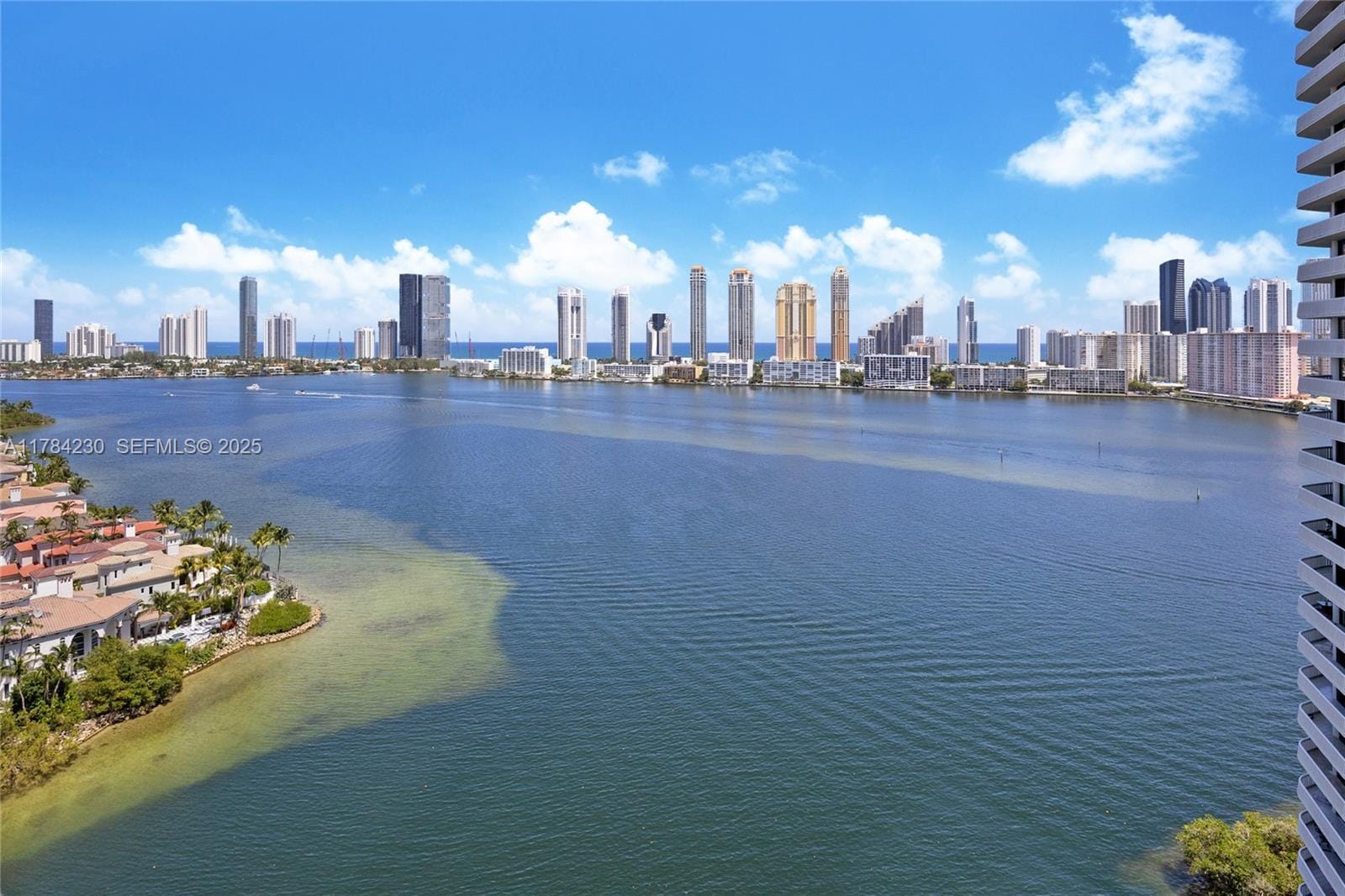 4000 Island Boulevard 2002, Aventura, FL 33160 photo 2