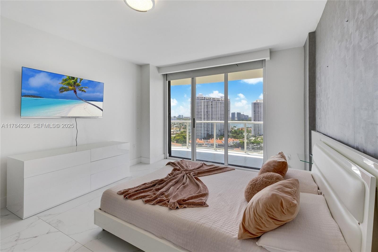 4000 Island Boulevard 2002, Aventura, FL 33160 photo 11