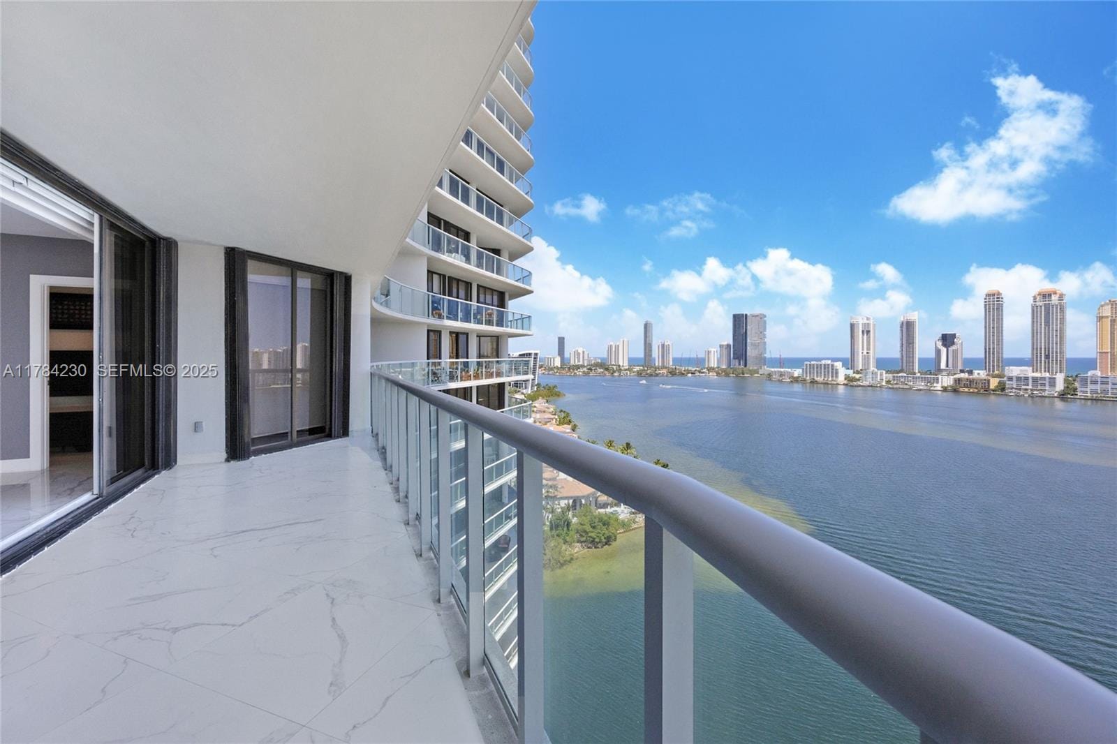 4000 Island Boulevard 2002, Aventura, FL 33160 photo 16