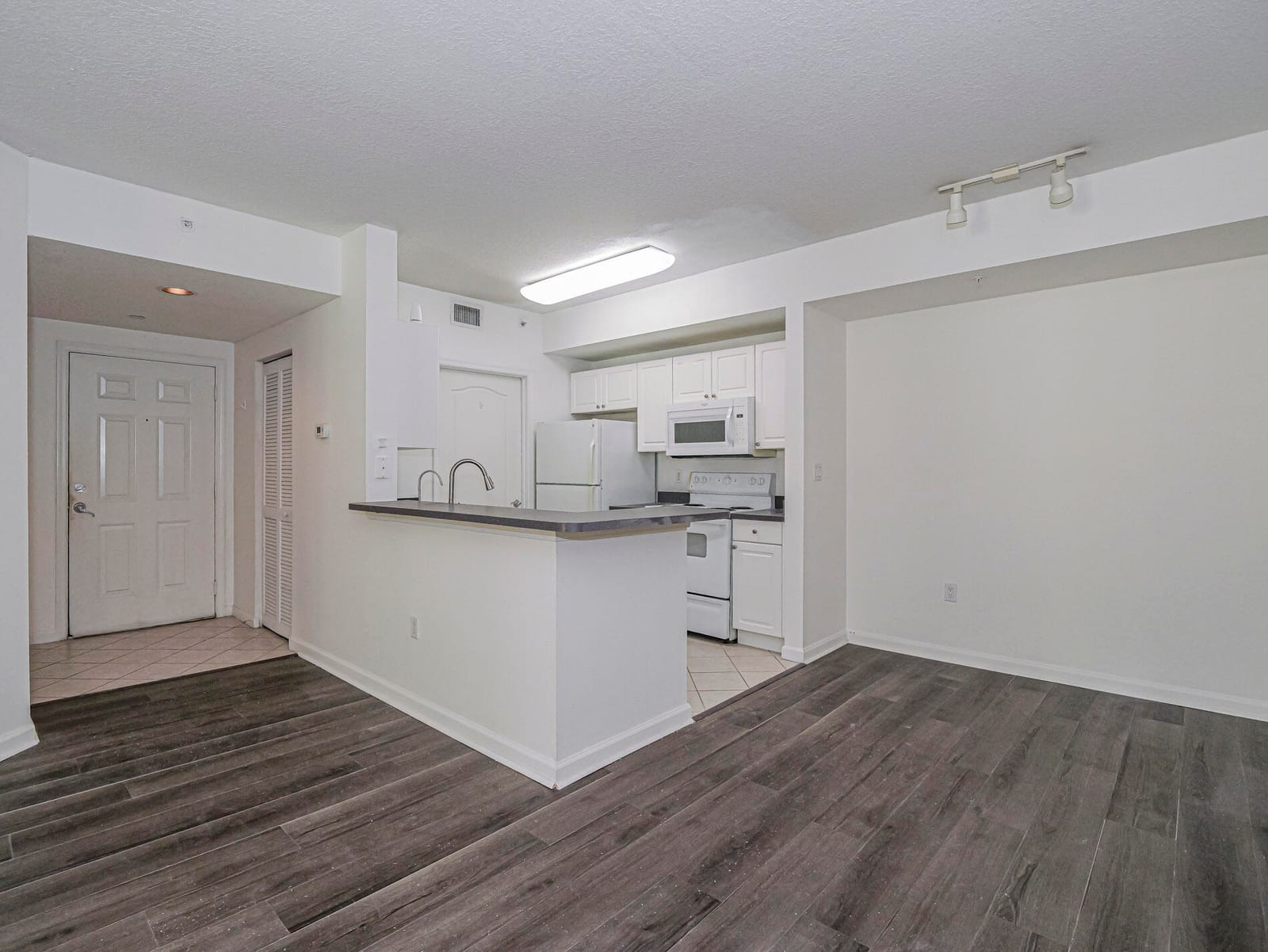 5090 Fairways Circle H206, Vero Beach, FL 32967 photo 8
