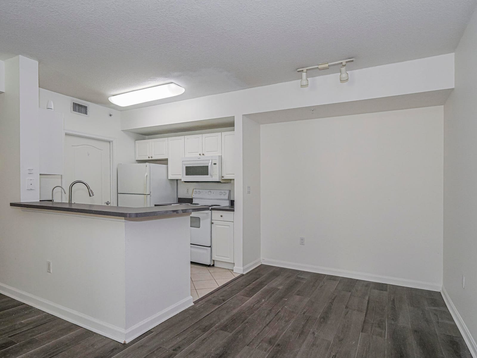 5090 Fairways Circle H206, Vero Beach, FL 32967 photo 10