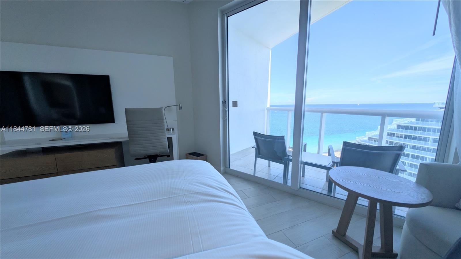 505 N Fort Lauderdale Beach Boulevard 2501 — photo 11