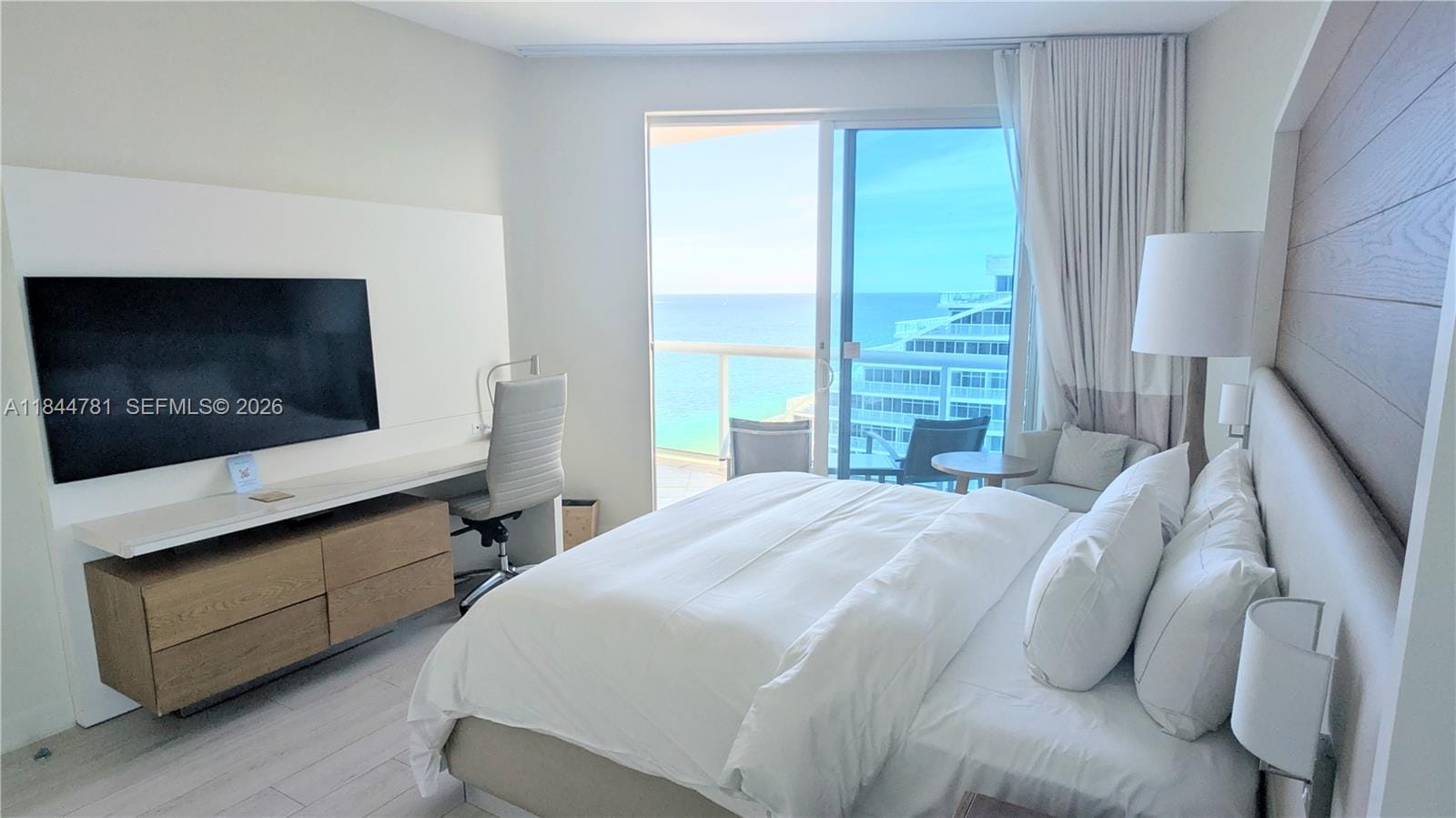 505 N Fort Lauderdale Beach Boulevard 2501 — photo 8