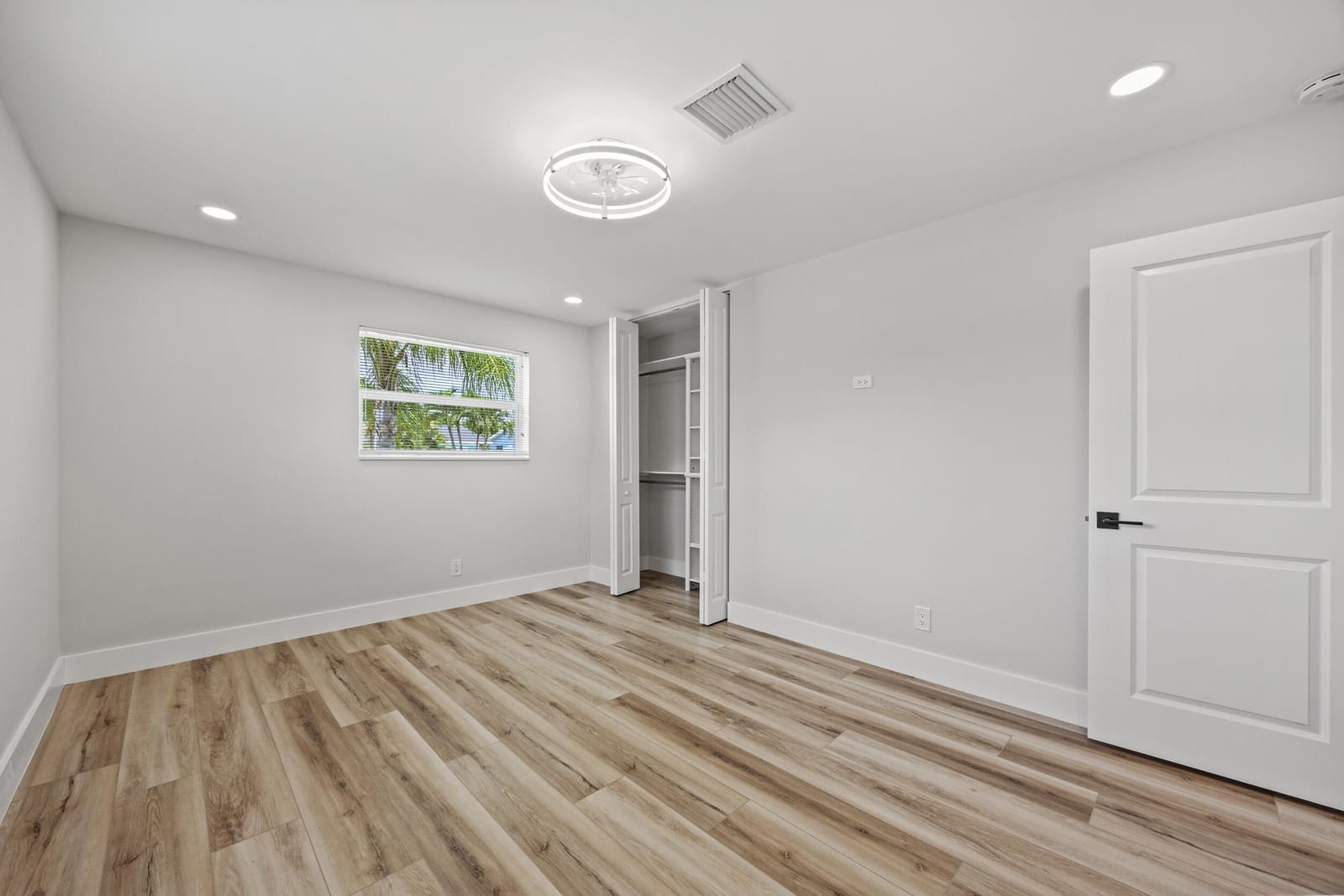 18965 SE Southgate Drive, Tequesta, FL 33469 photo 16