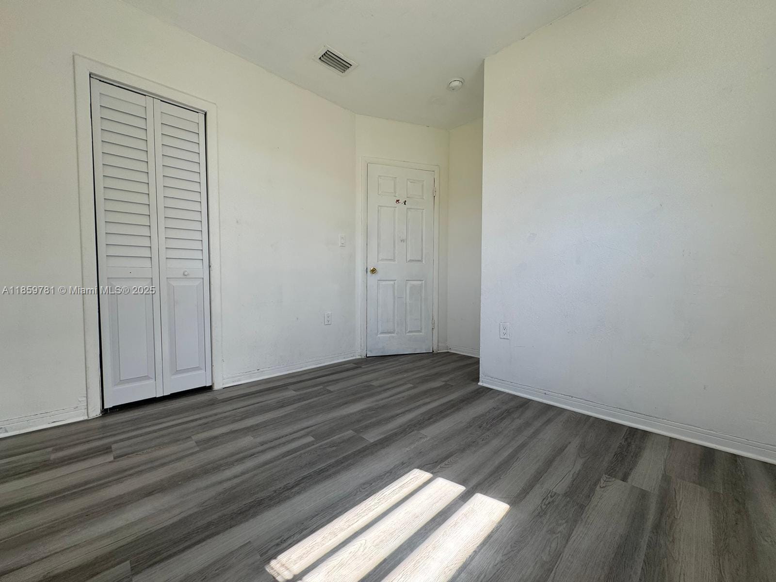 10848 SW 222nd Drive, Miami, FL 33170 photo 9