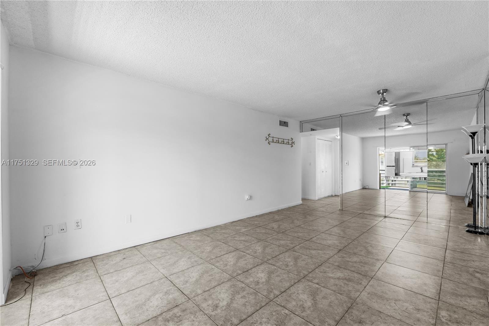 8450 Sunrise Lakes Boulevard 306 — photo 12