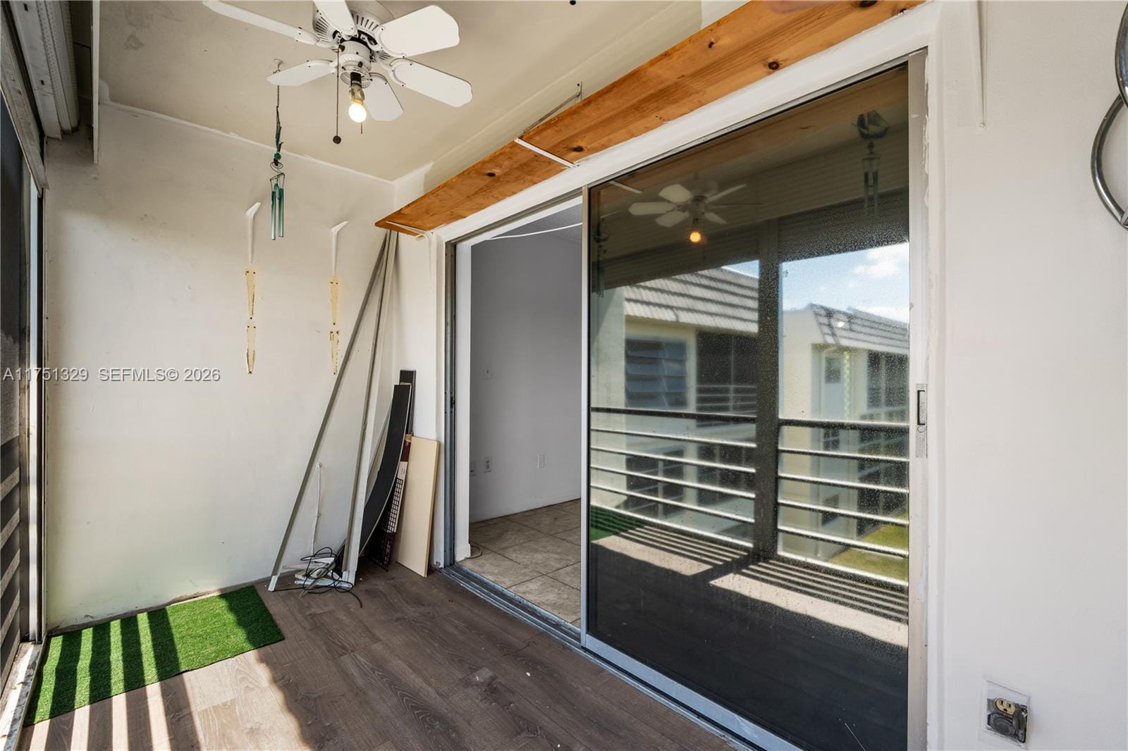 8450 Sunrise Lakes Boulevard 306, Sunrise, FL 33322 photo 15