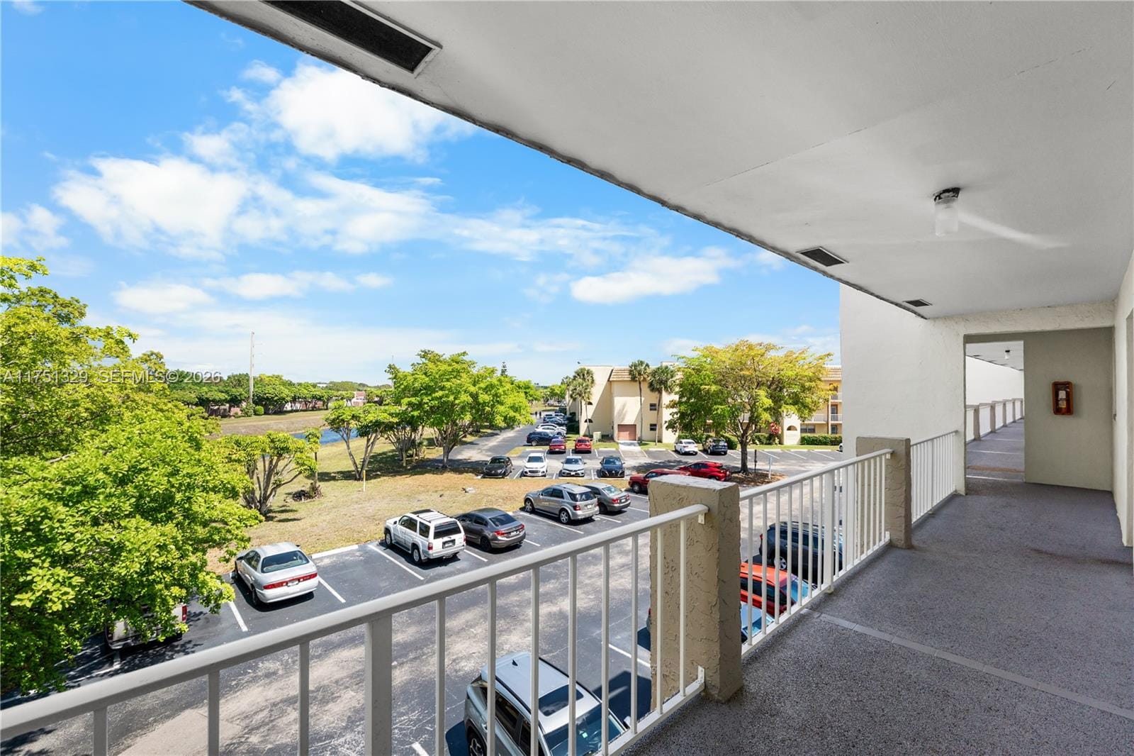 8450 Sunrise Lakes Boulevard 306 — photo 5