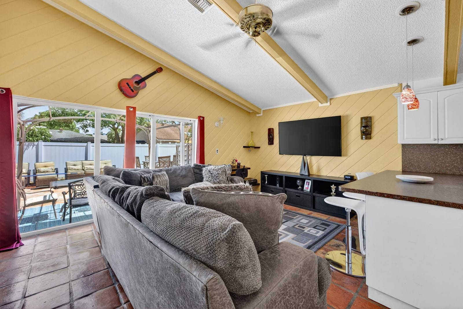 8611 NW 47th Street — photo 11