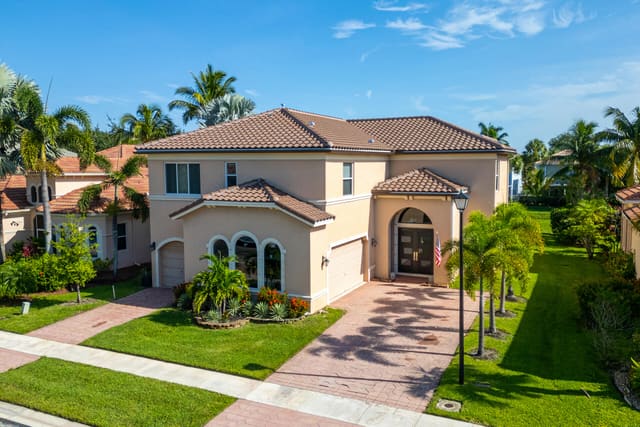 1207 Creek Side Drive, Wellington, FL 33414