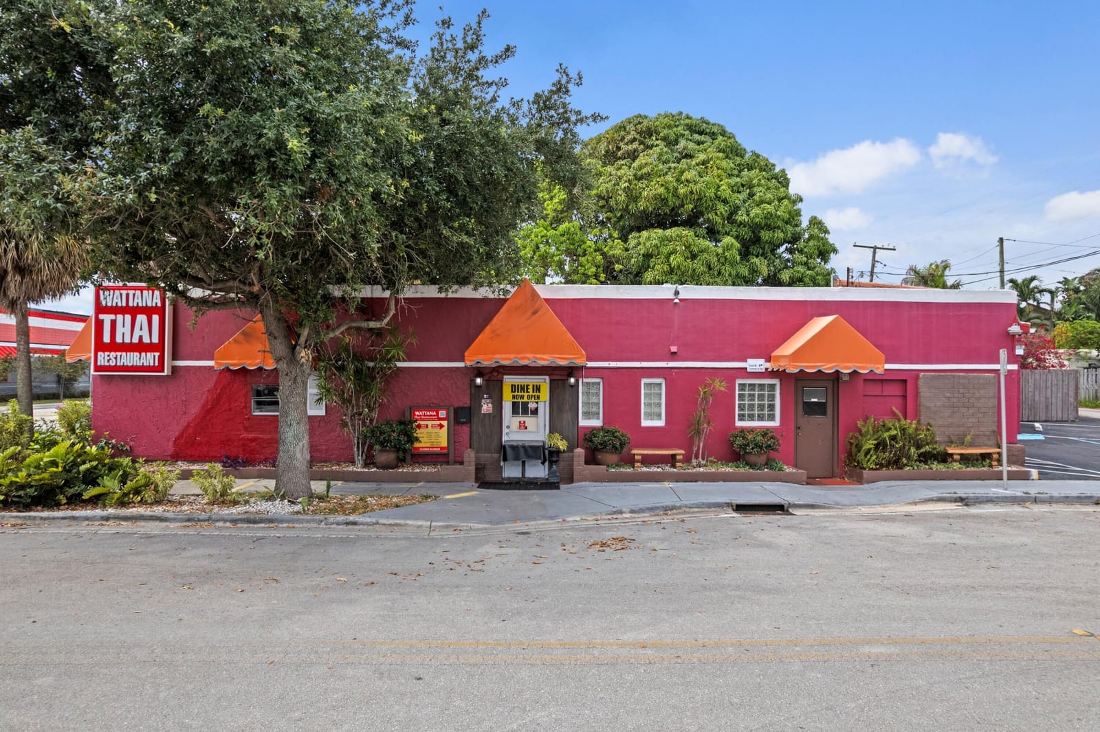 7201 S Dixie Highway, West Palm Beach, FL