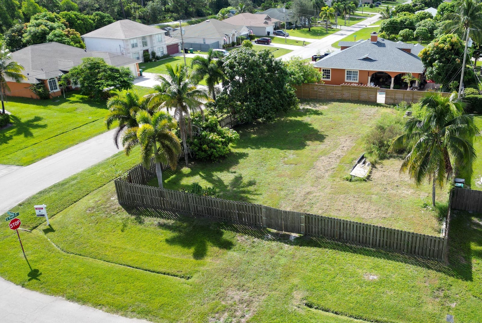 498 SW Namoit Place, Port St. Lucie, FL 34953