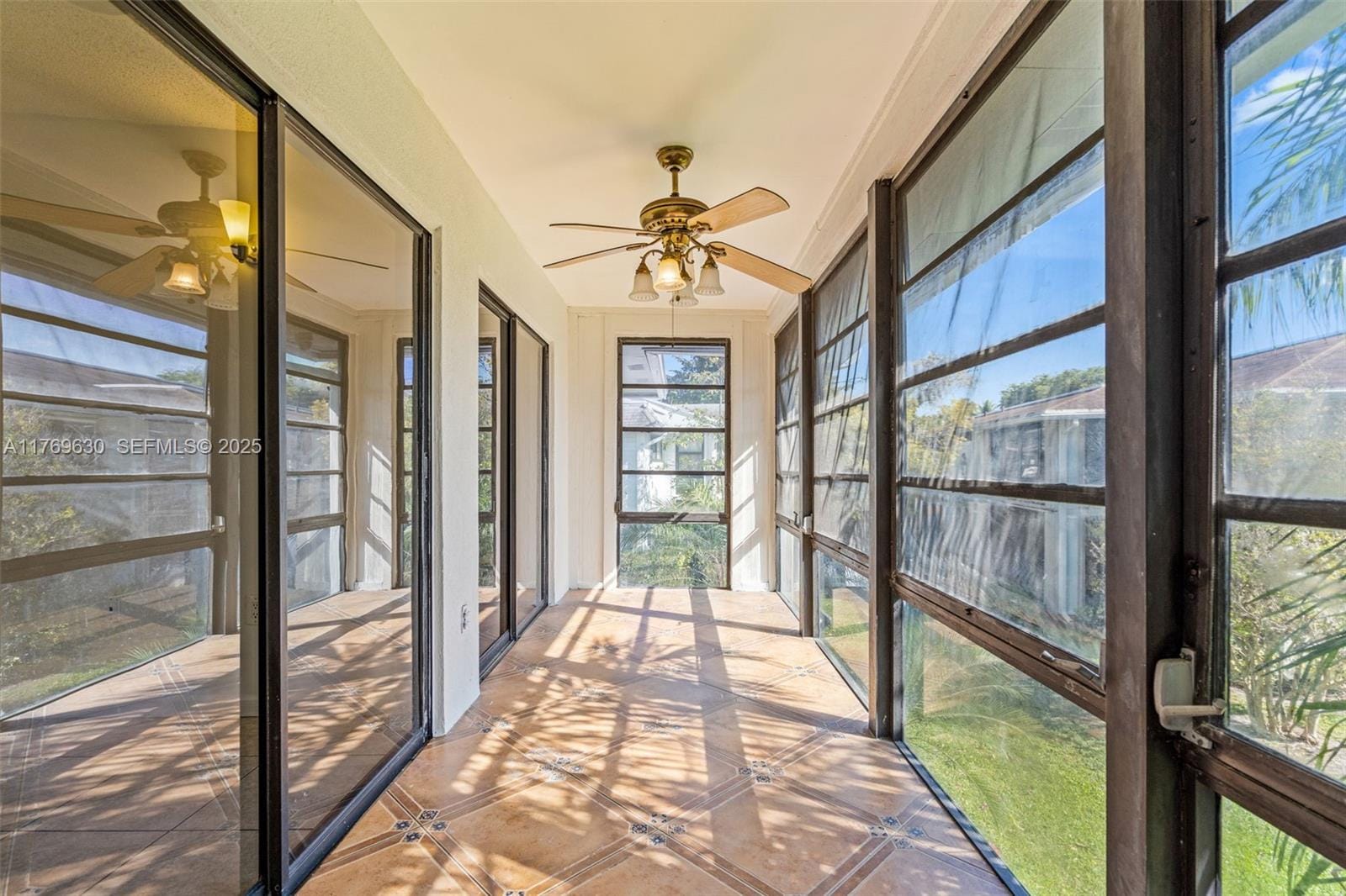 915 NE 199th Street 202-15, Miami, FL 33179 photo 19