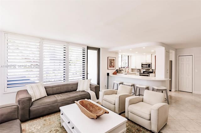 1586 S Ocean Lane 125, sold in Oceanage Condo, Fort Lauderdale, FL