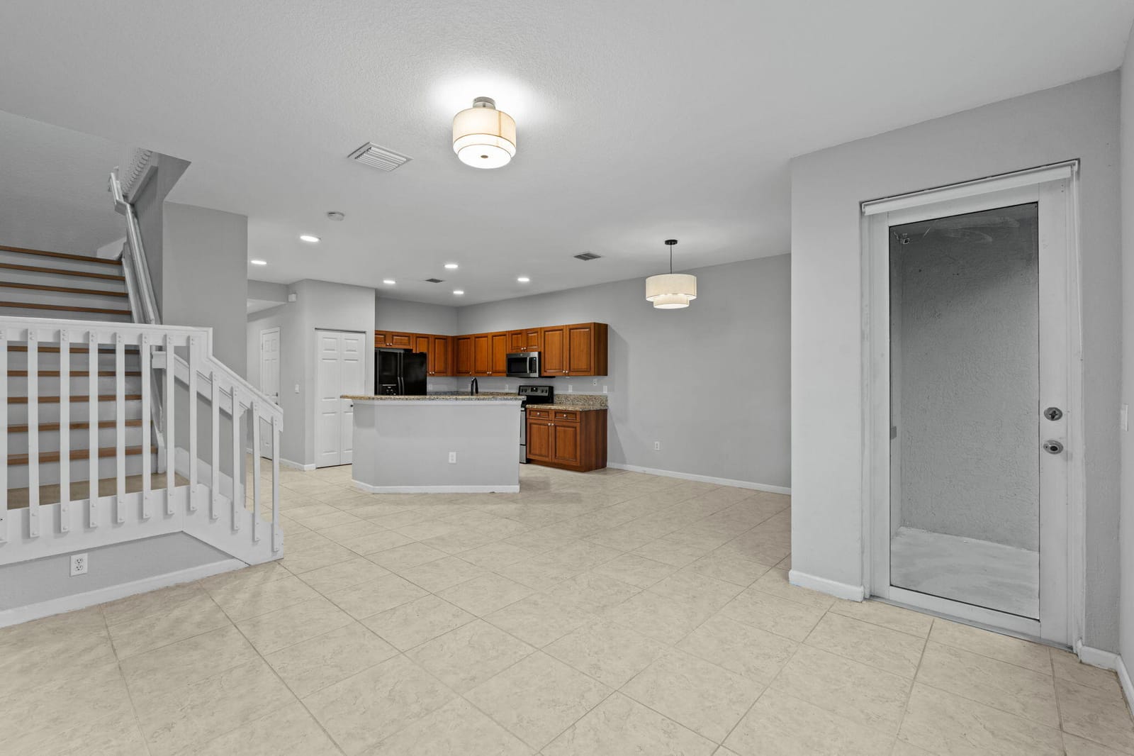 1411 Lucaya Drive, Riviera Beach, FL 33404 photo 9