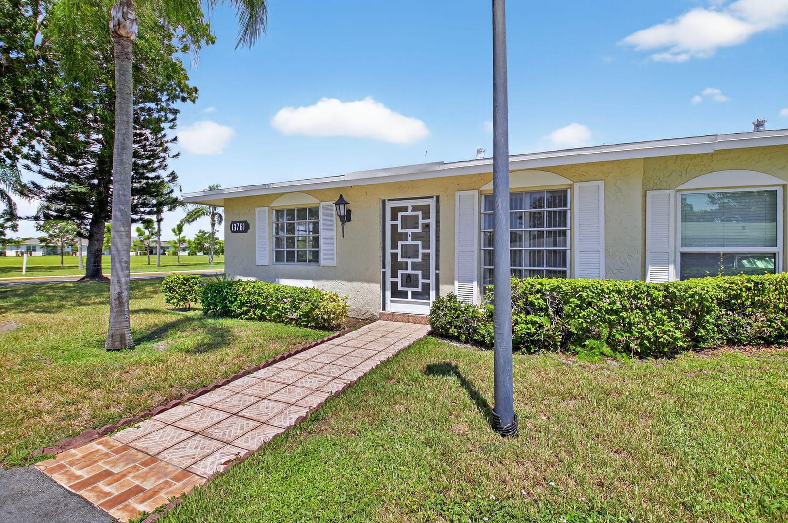 13761 Flora Place A, Delray Beach, FL 33484 photo 3